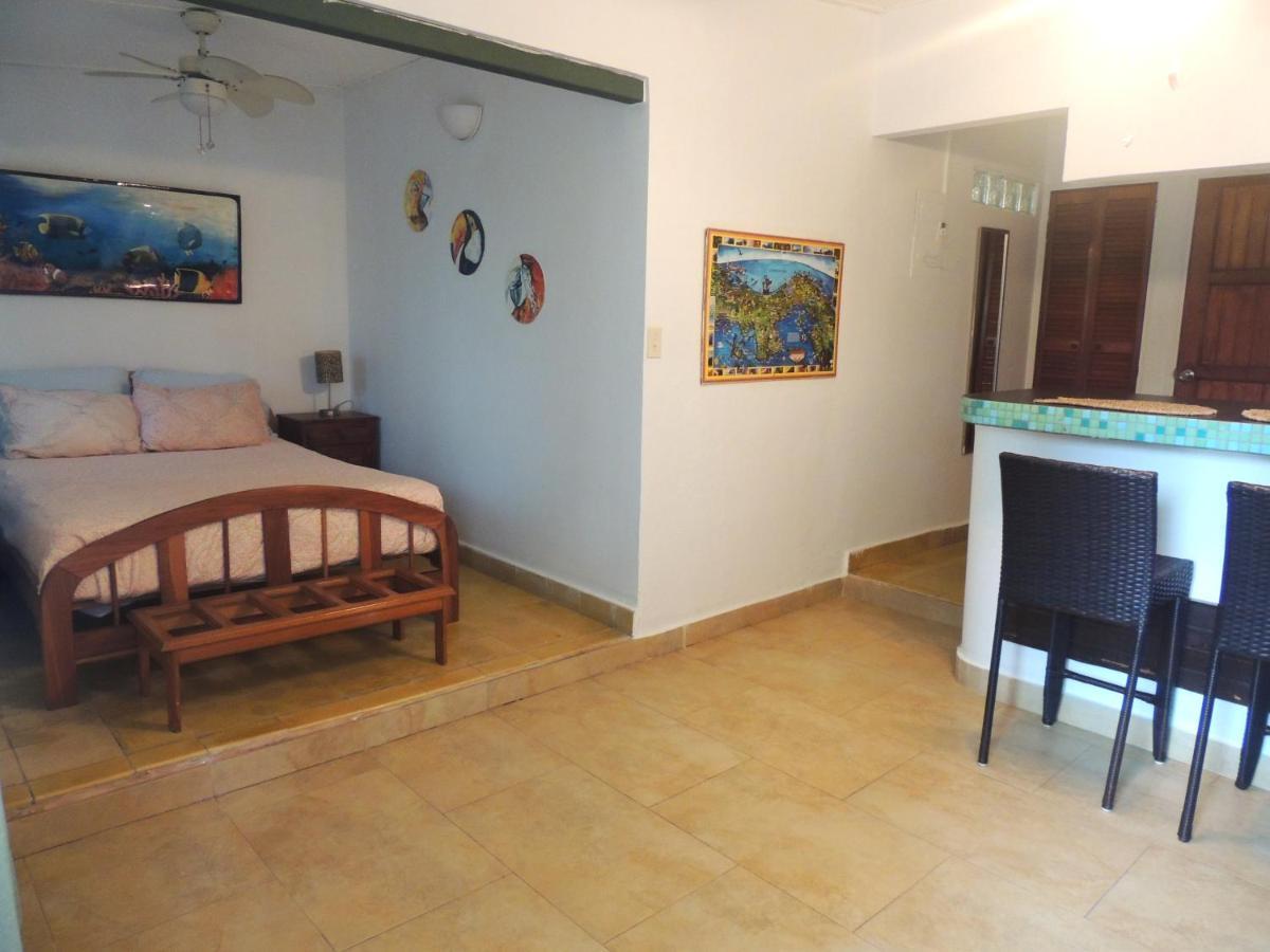 Casa Del Sol Bed And Breakfast Contadora Island Eksteriør bilde