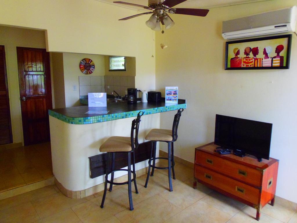 Casa Del Sol Bed And Breakfast Contadora Island Eksteriør bilde